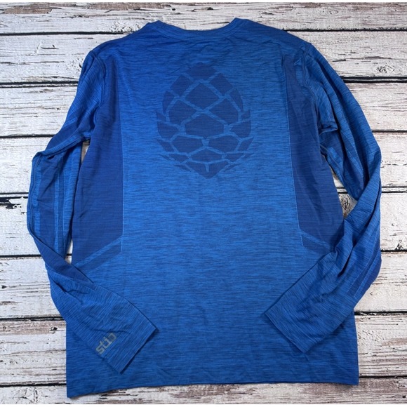 Stio Men M Basis Seamless Tech Crew Long Sleeve Gray Base Layer Thumbholes - Picture 7 of 7